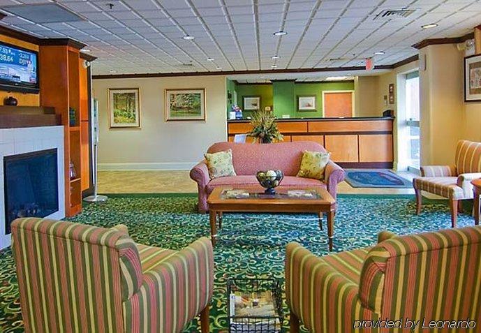 Red Roof Inn & Suites Виксбърг Екстериор снимка